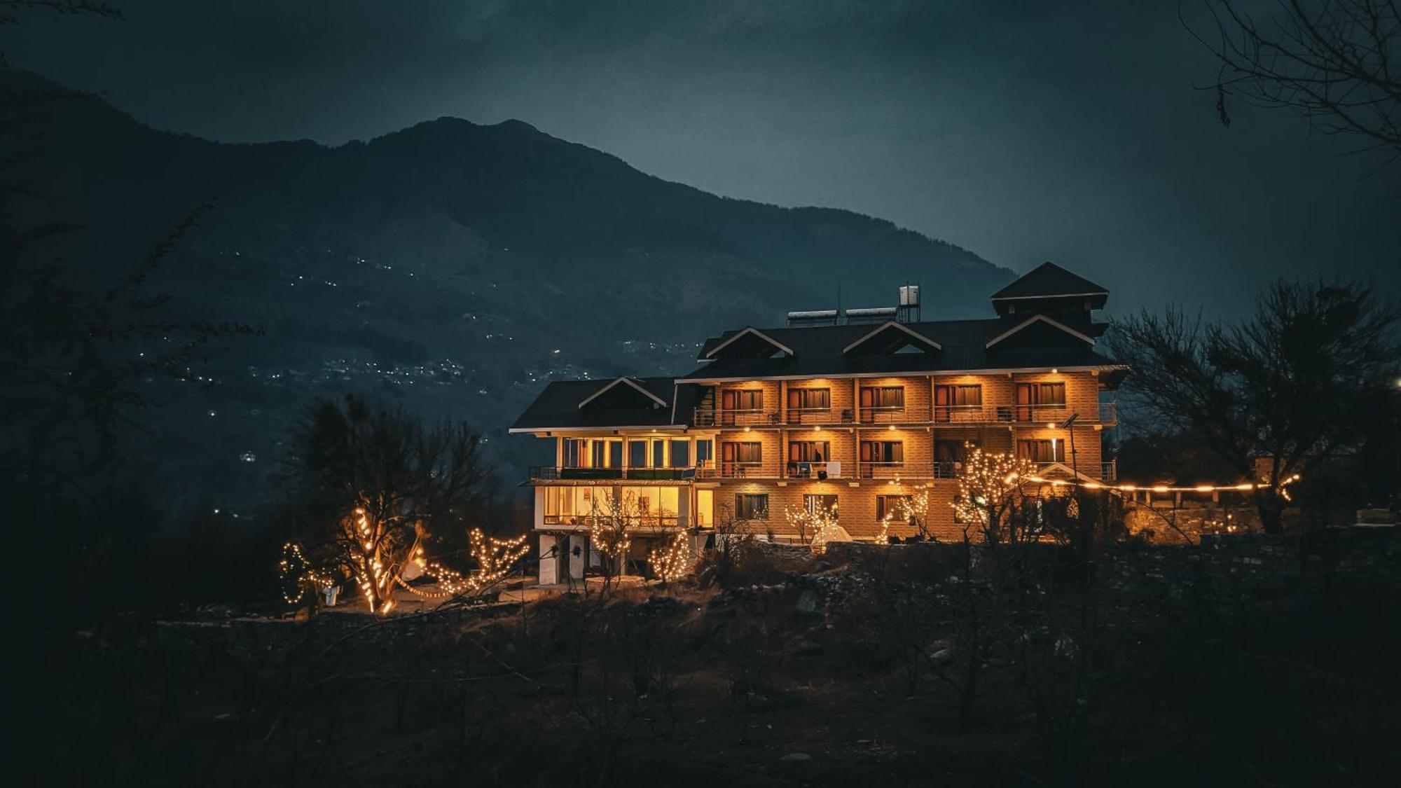 Aroha Residency- A Countryside Resort 마날리 외부 사진